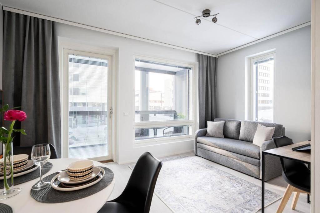 Apartment Near The Train Station, Free Parking &Netflix Kuopio Luaran gambar